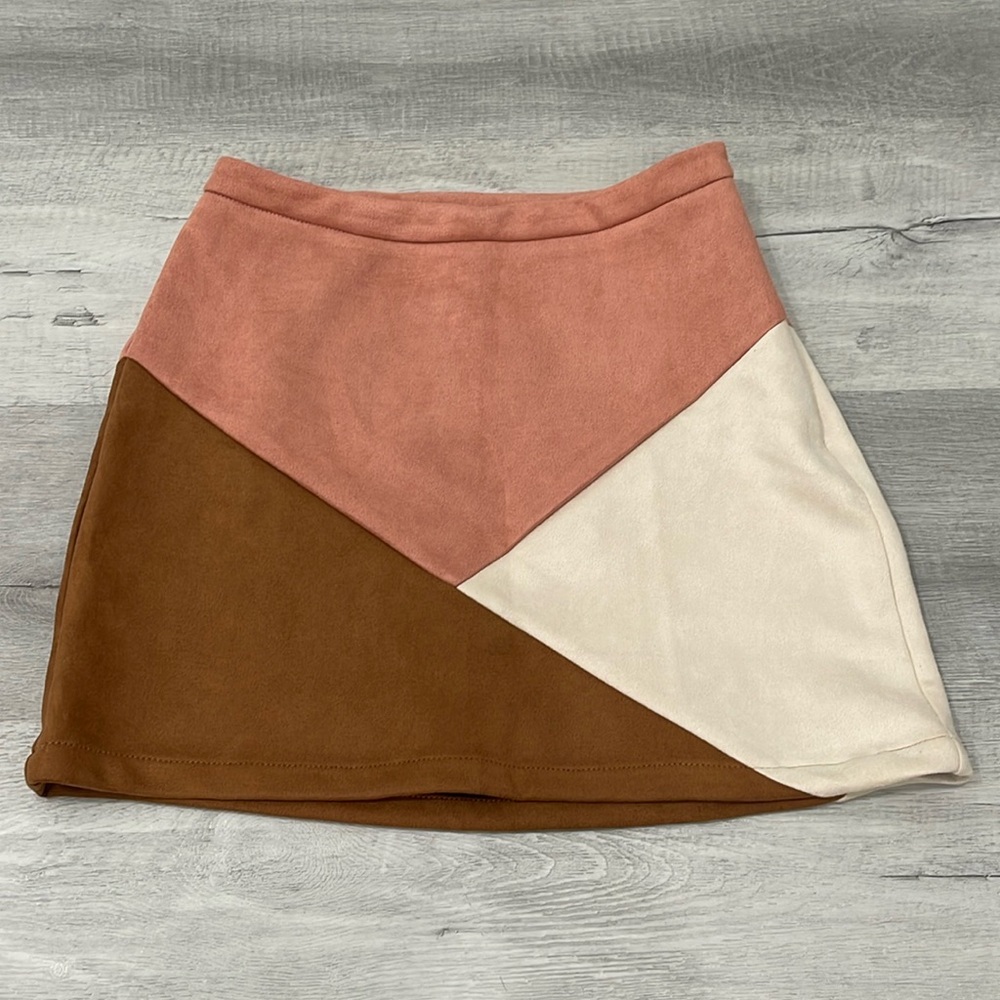 SMALL LELIS SKIRT